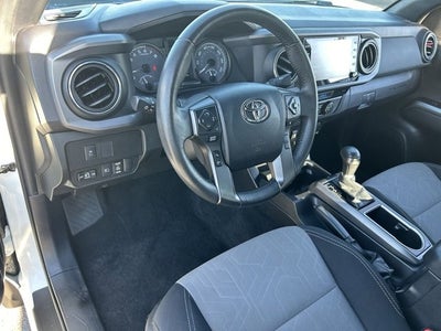 2021 Toyota Tacoma TRD Off Road Doble Cabina 5 Cama V6 AT