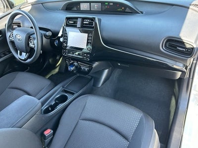 Toyota Prius LE 2021