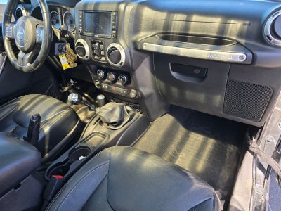 Jeep Wrangler Unlimited Sahara 2015