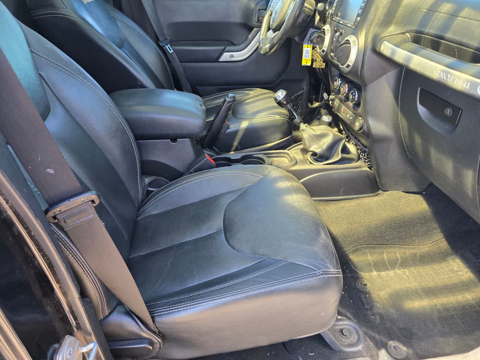 Jeep Wrangler Unlimited Sahara 2015