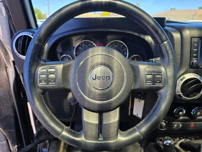 Jeep Wrangler Unlimited Sahara 2015