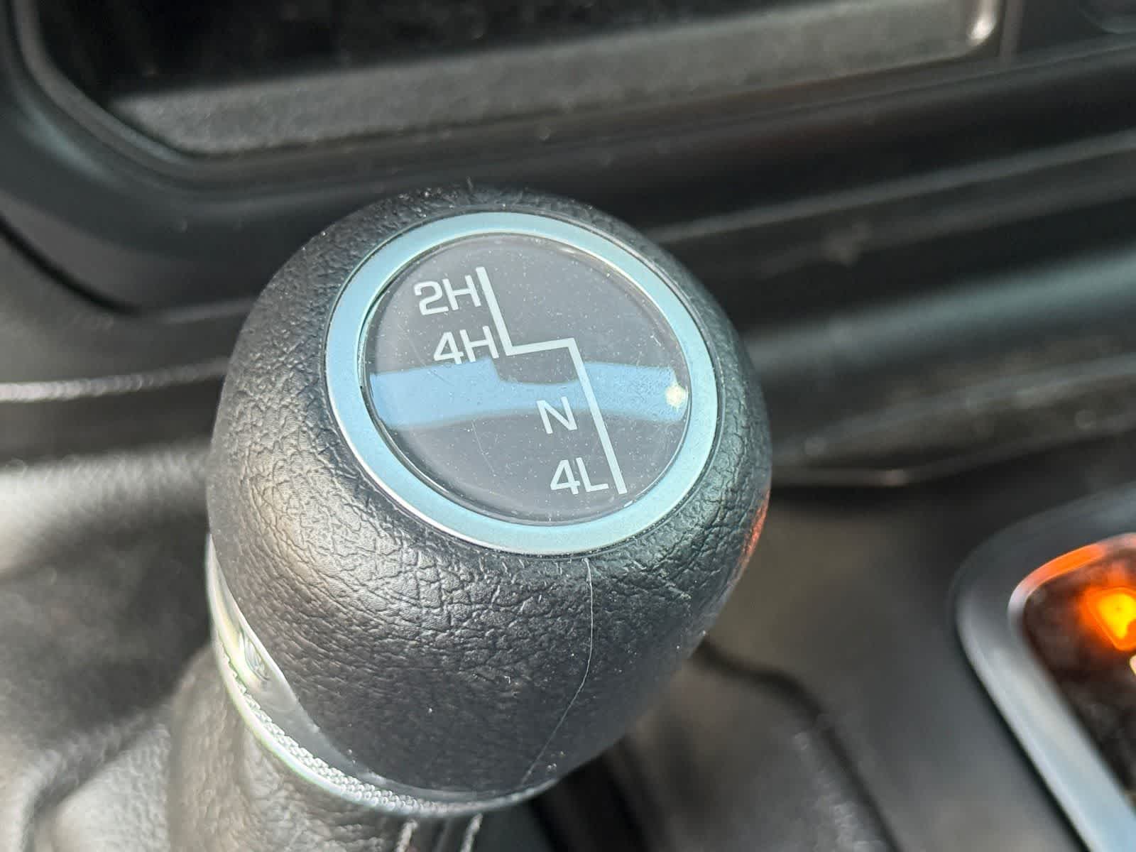 Jeep Wrangler High Tide 2023