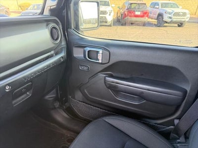 Jeep Wrangler High Tide 2023