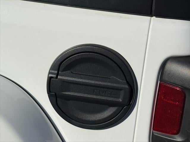 Jeep Wrangler Unlimited Sahara 2021