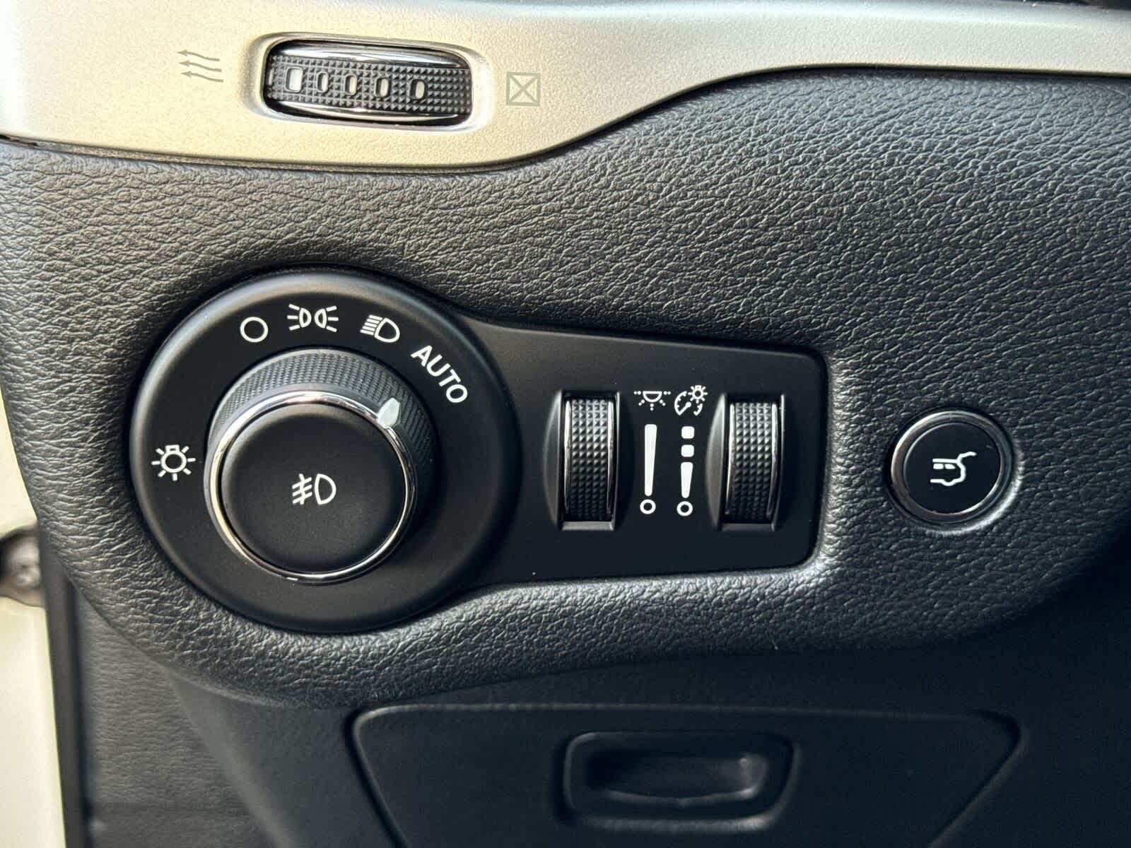 Jeep Cherokee Trailhawk 2016