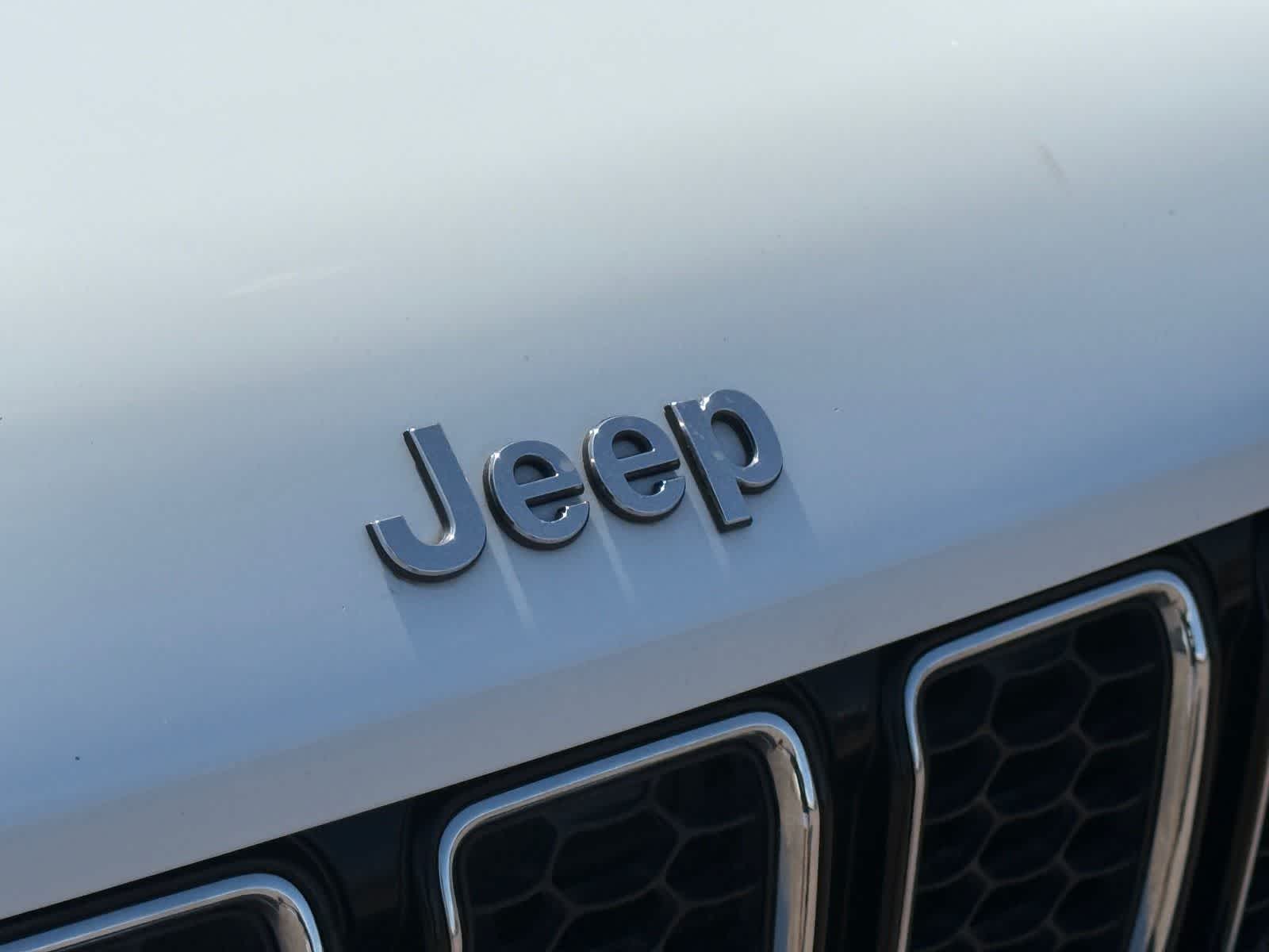 Jeep Grand Cherokee L Overland 2023