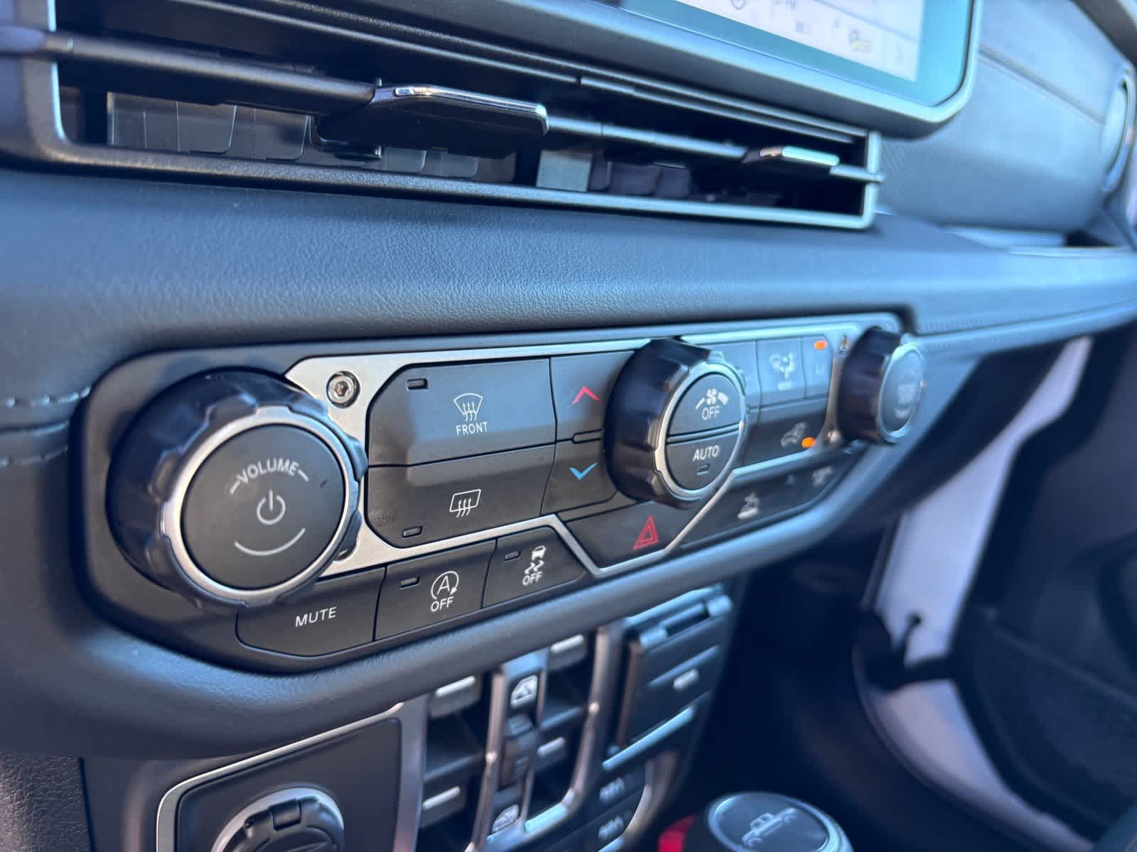 Jeep Gladiator Mojave 2026