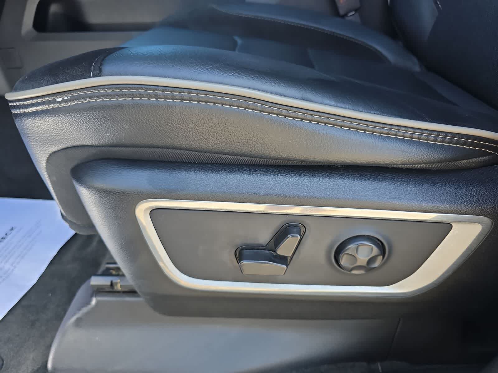 RAM 1500 Laramie 2021