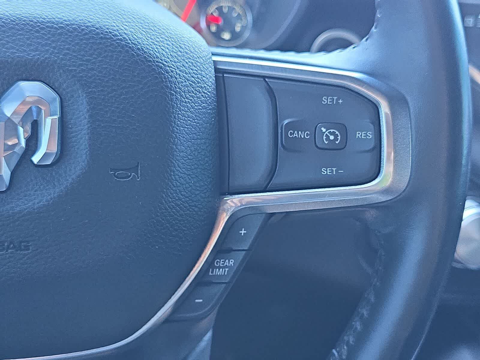 RAM 1500 Laramie 2021