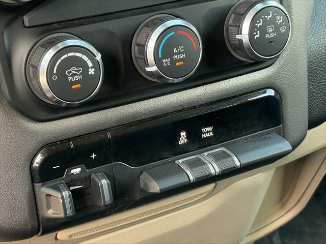 RAM 1500 totalmente nueva 2019, versiones Big Horn y Lone Star