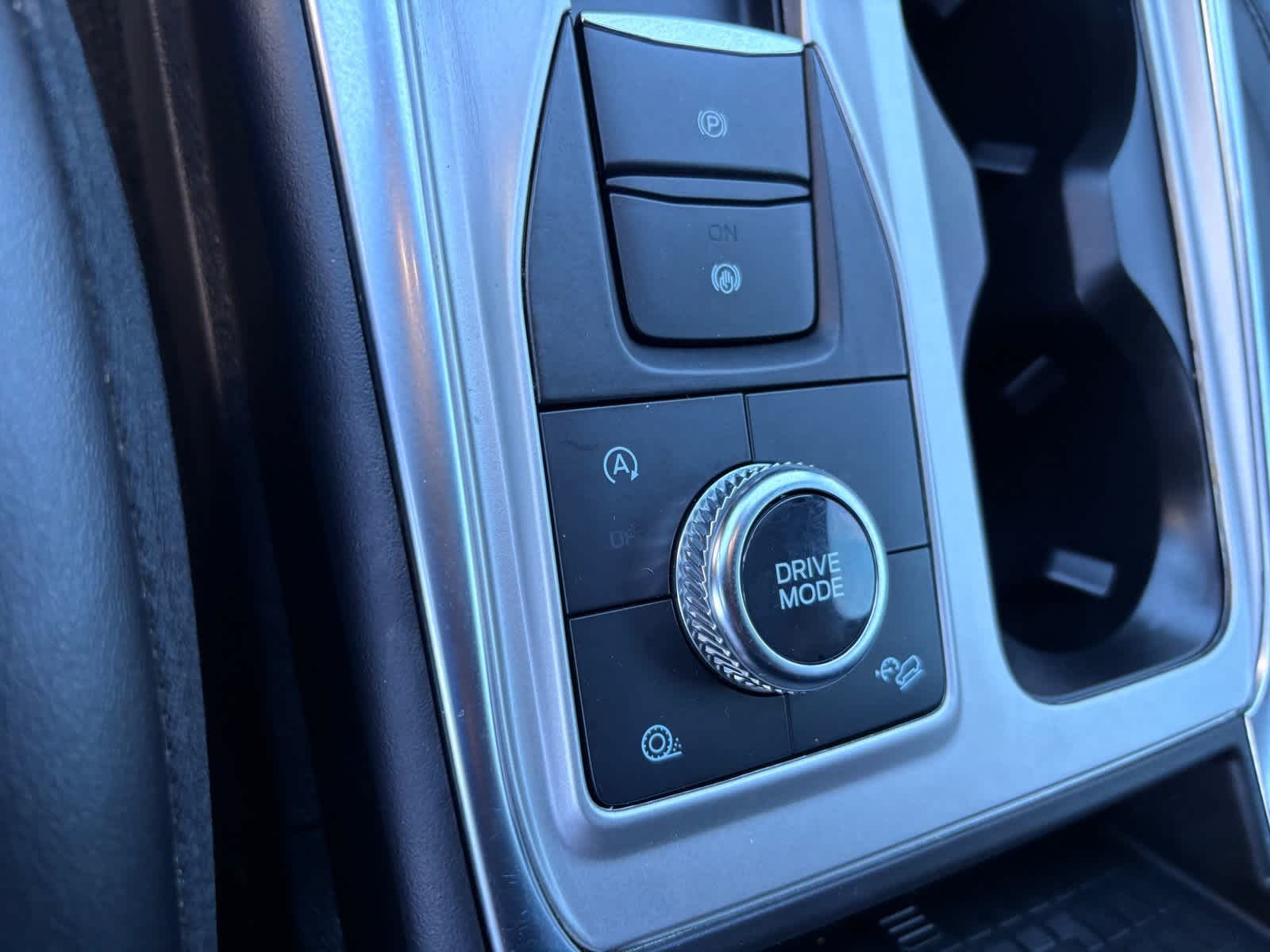 Ford Explorer Platinum 2023