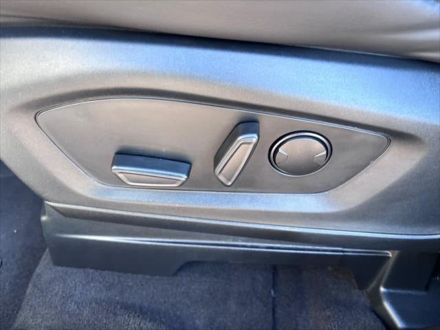Ford Explorer Platinum 2023