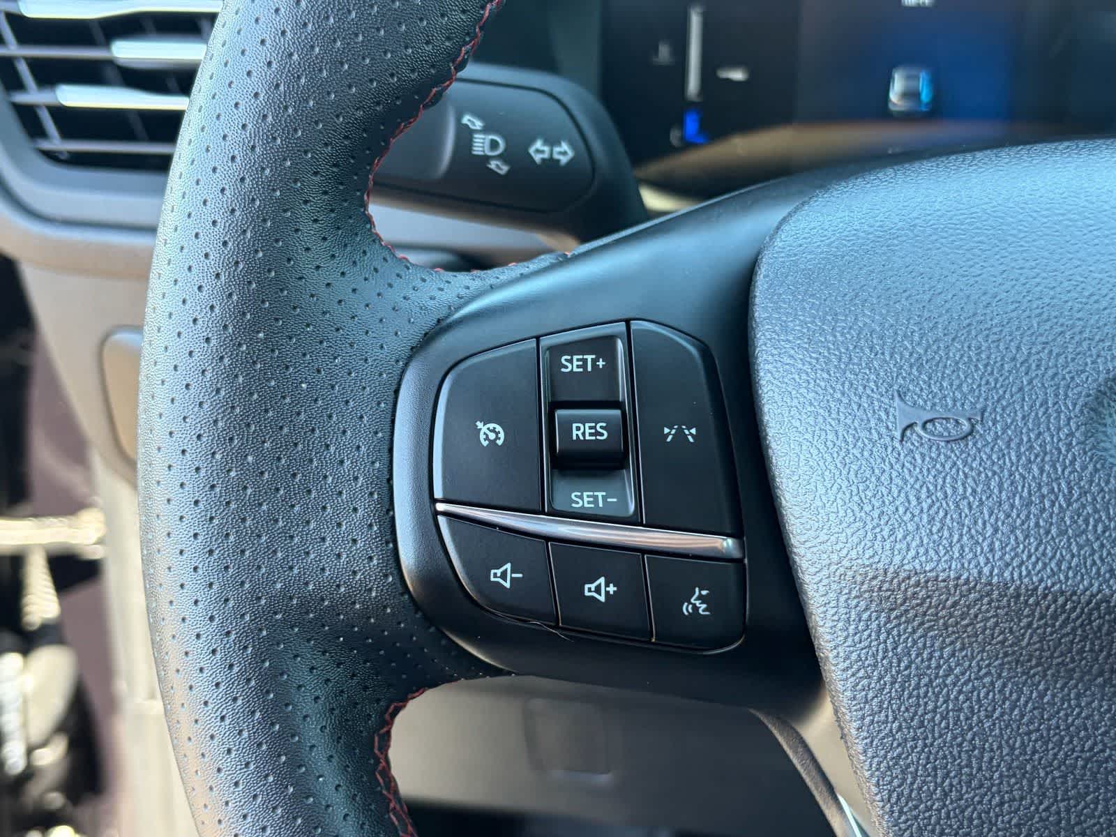 Ford Escape ST-Line 2025