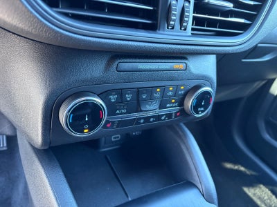 Ford Escape ST-Line Select 2025