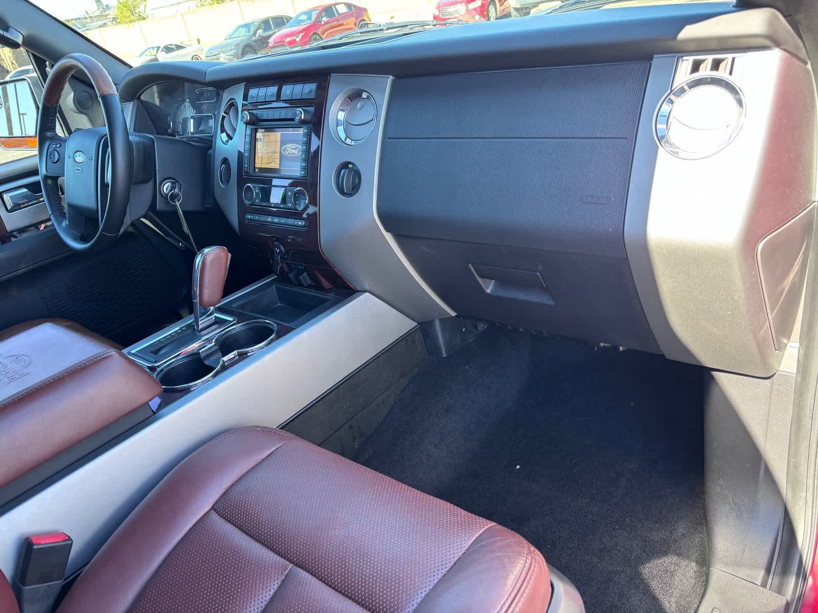 Ford Expedition King Ranch 2013