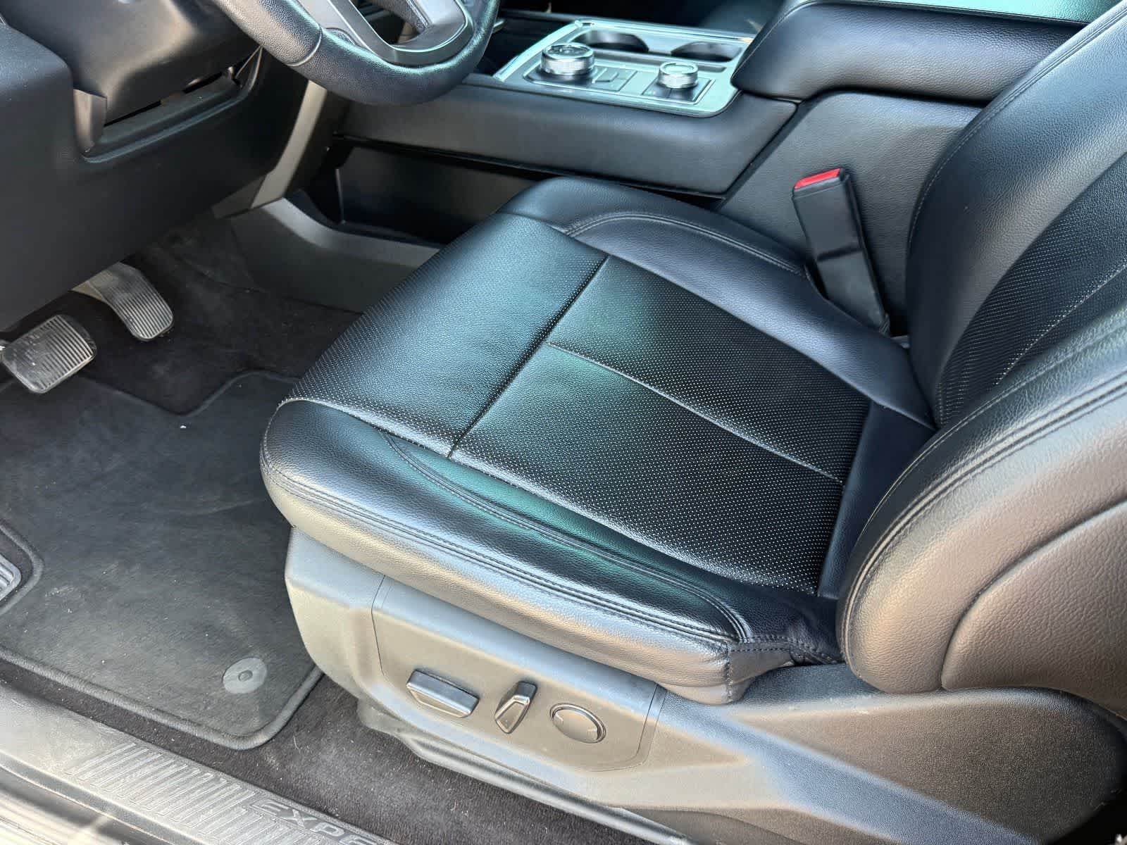 Ford Expedition XLT 2020