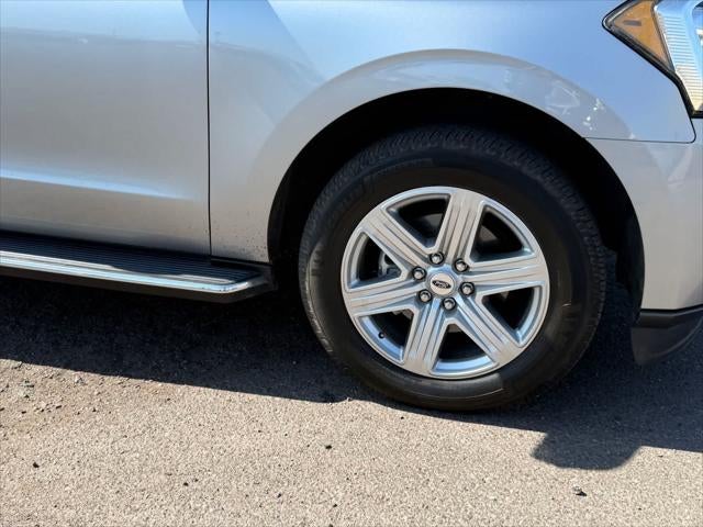 Ford Expedition XLT 2020
