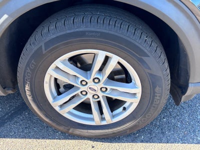 Ford Explorer XLT 2023