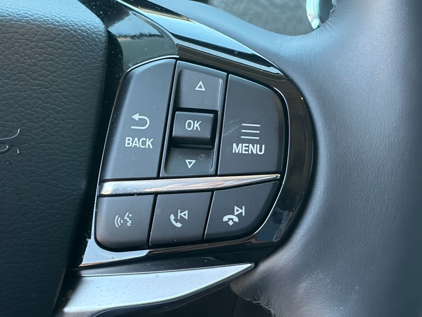Ford Explorer Platinum 2025