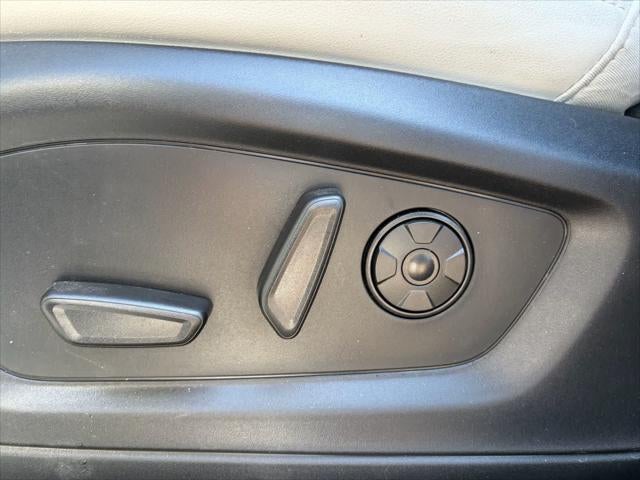 Ford Explorer Platinum 2025