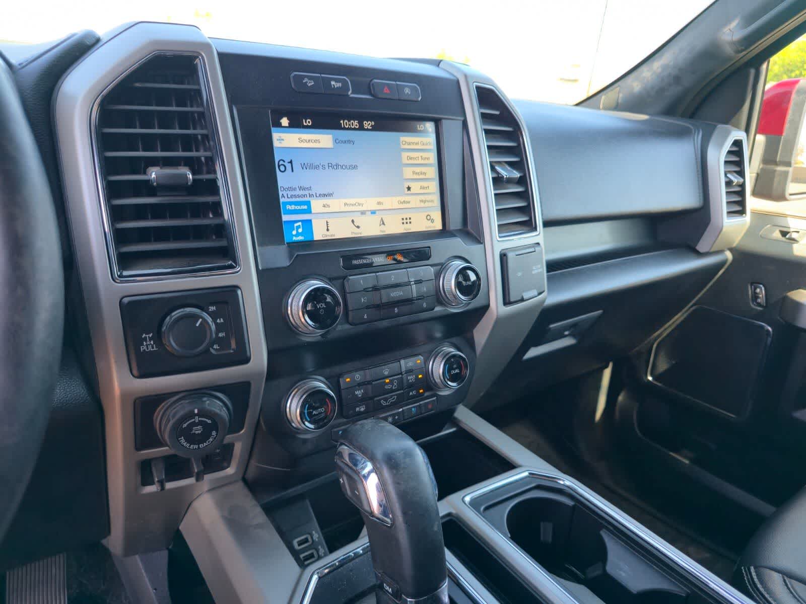 Ford F-150 LARIAT 2019