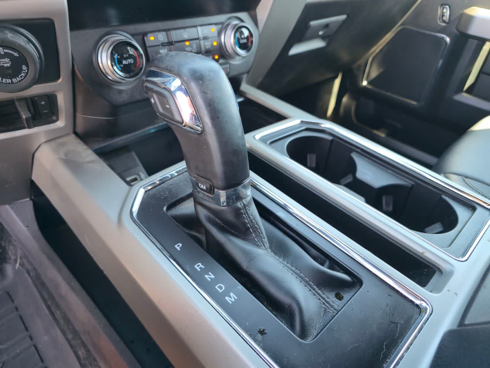 Ford F-150 LARIAT 2019