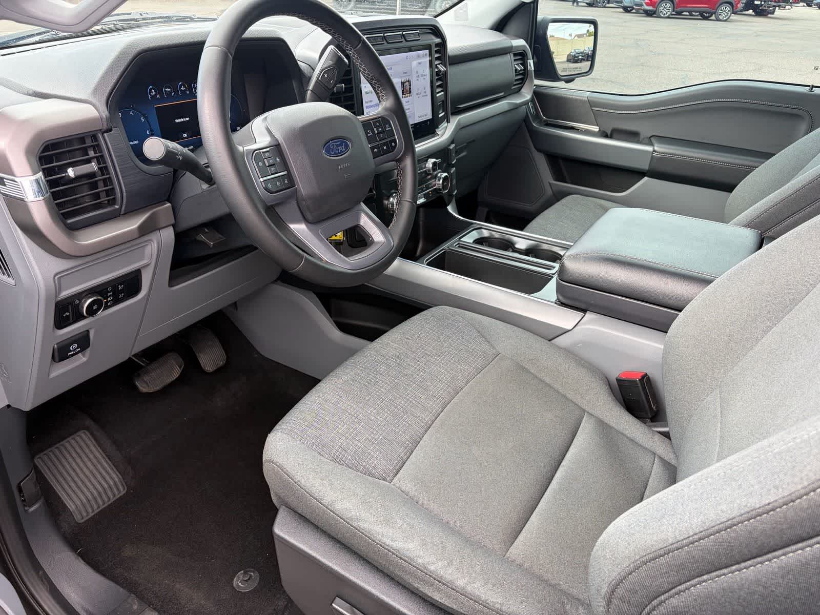 Ford F-150 XLT 2024
