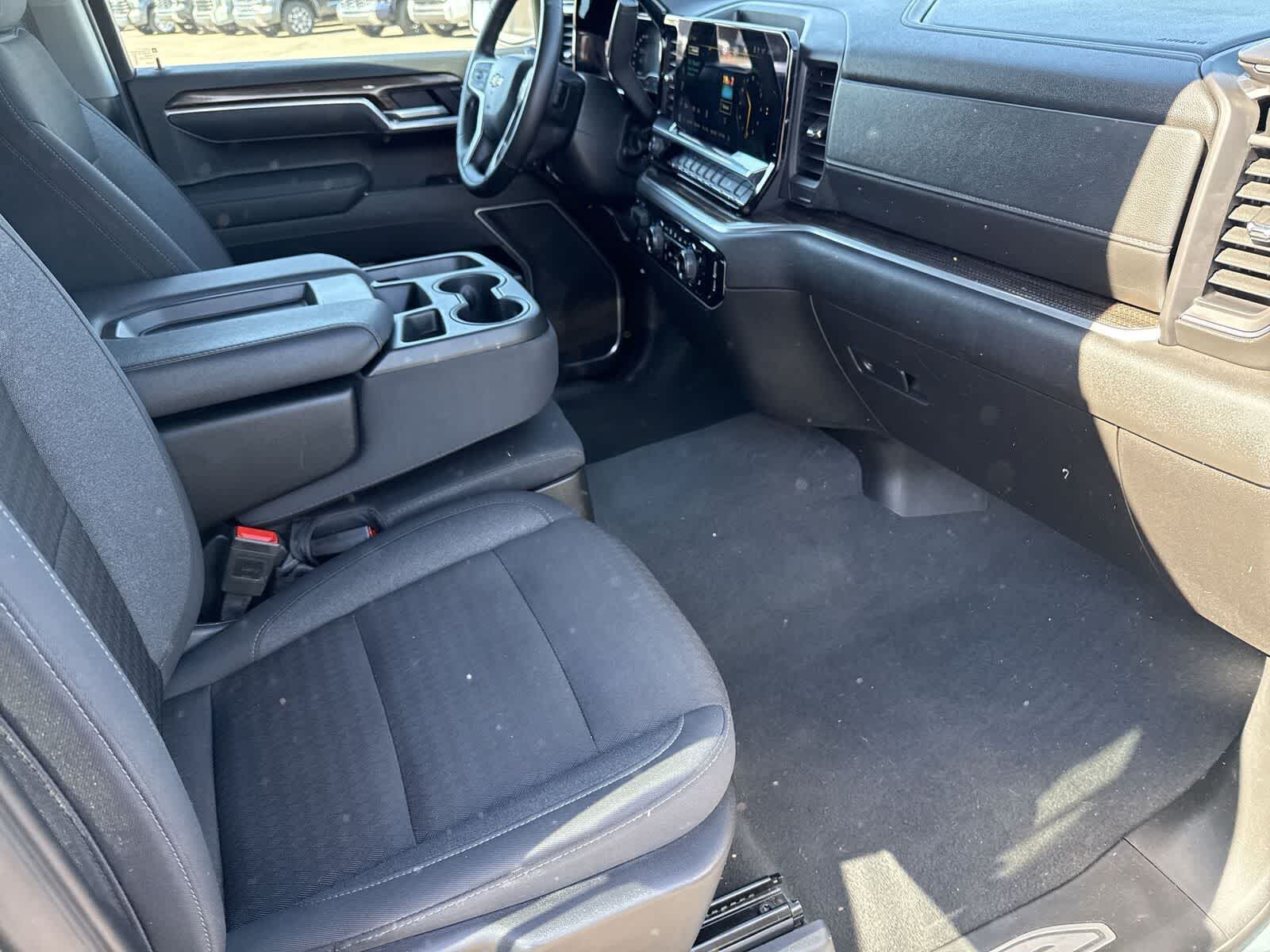 Chevrolet Silverado 1500 LT 2025