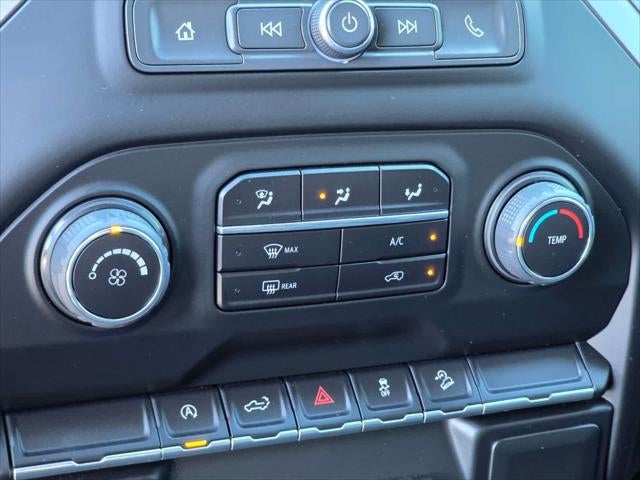 Chevrolet Silverado 1500 LTD Custom Trail Boss 2022