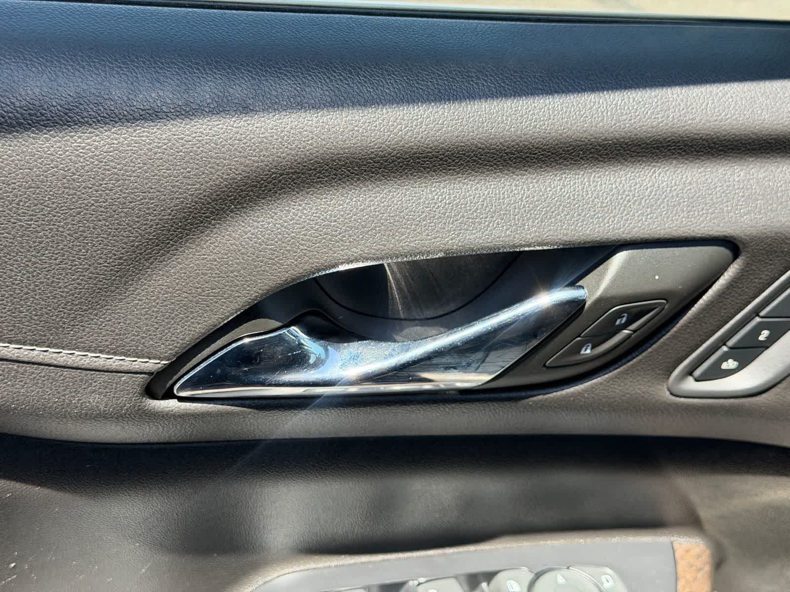 GMC Acadia Denali 2022