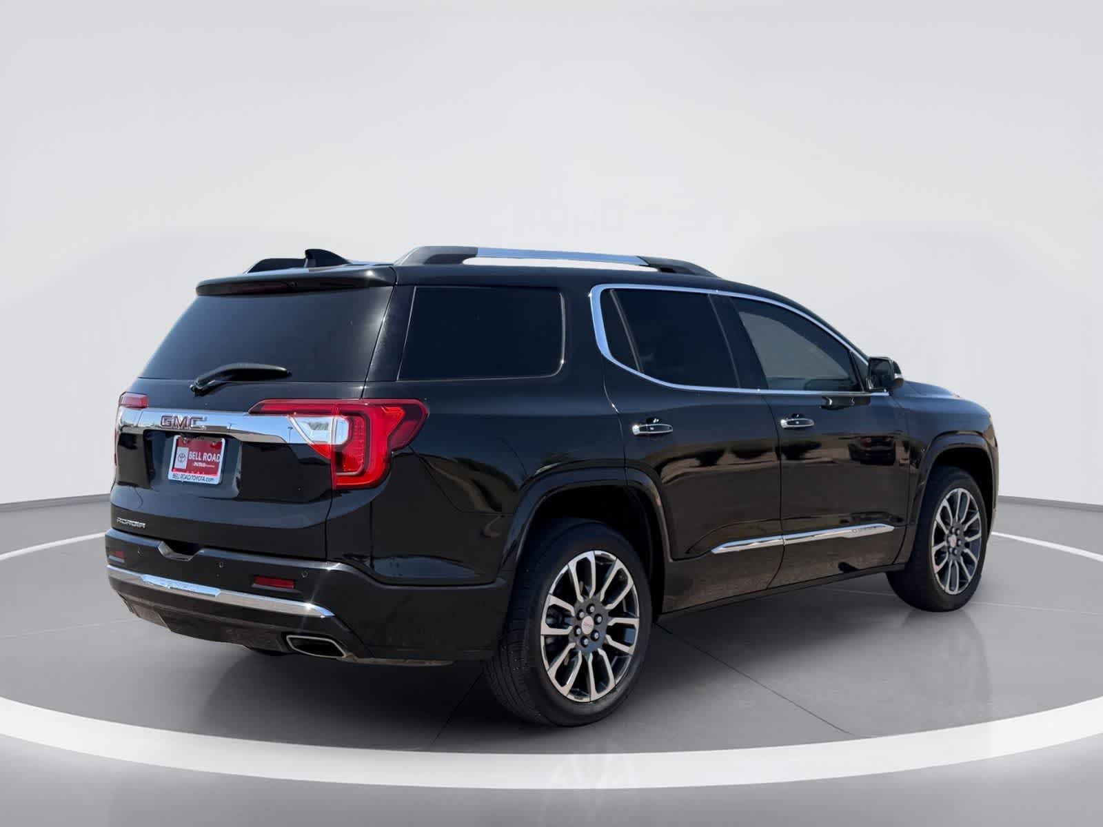 GMC Acadia Denali 2022