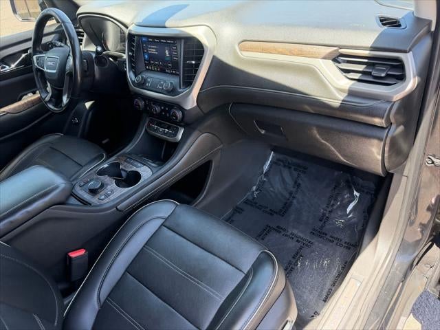 GMC Acadia Denali 2022