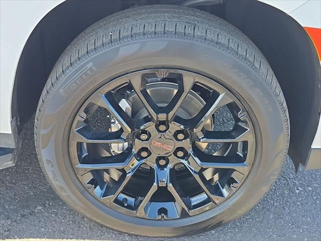 GMC Yukon XL SLT 2022