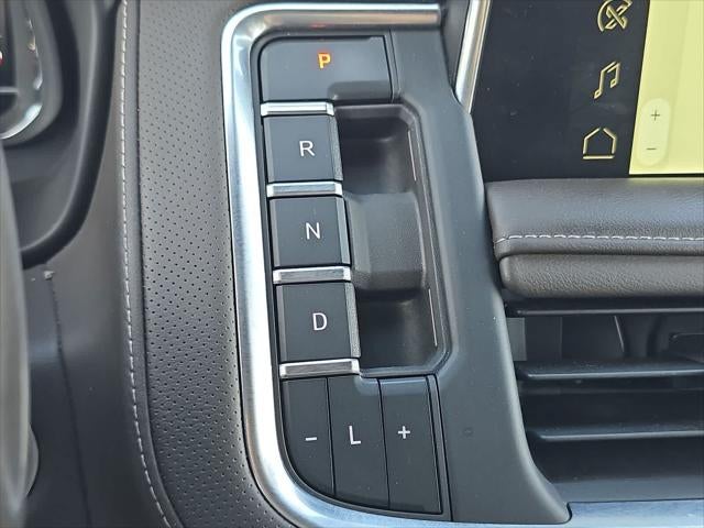 GMC Yukon XL SLT 2022