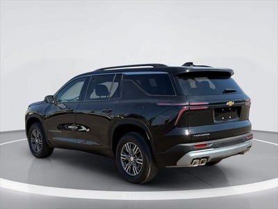 Chevrolet Traverse LT con tracción delantera de 2026