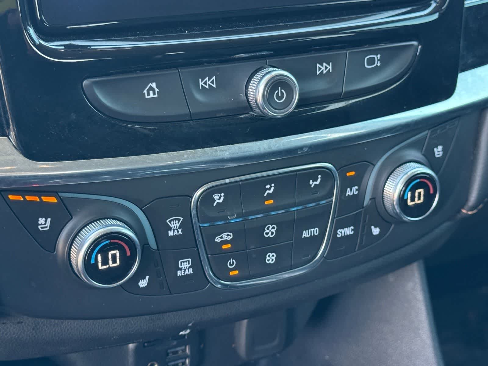 Chevrolet Traverse Premier 2021
