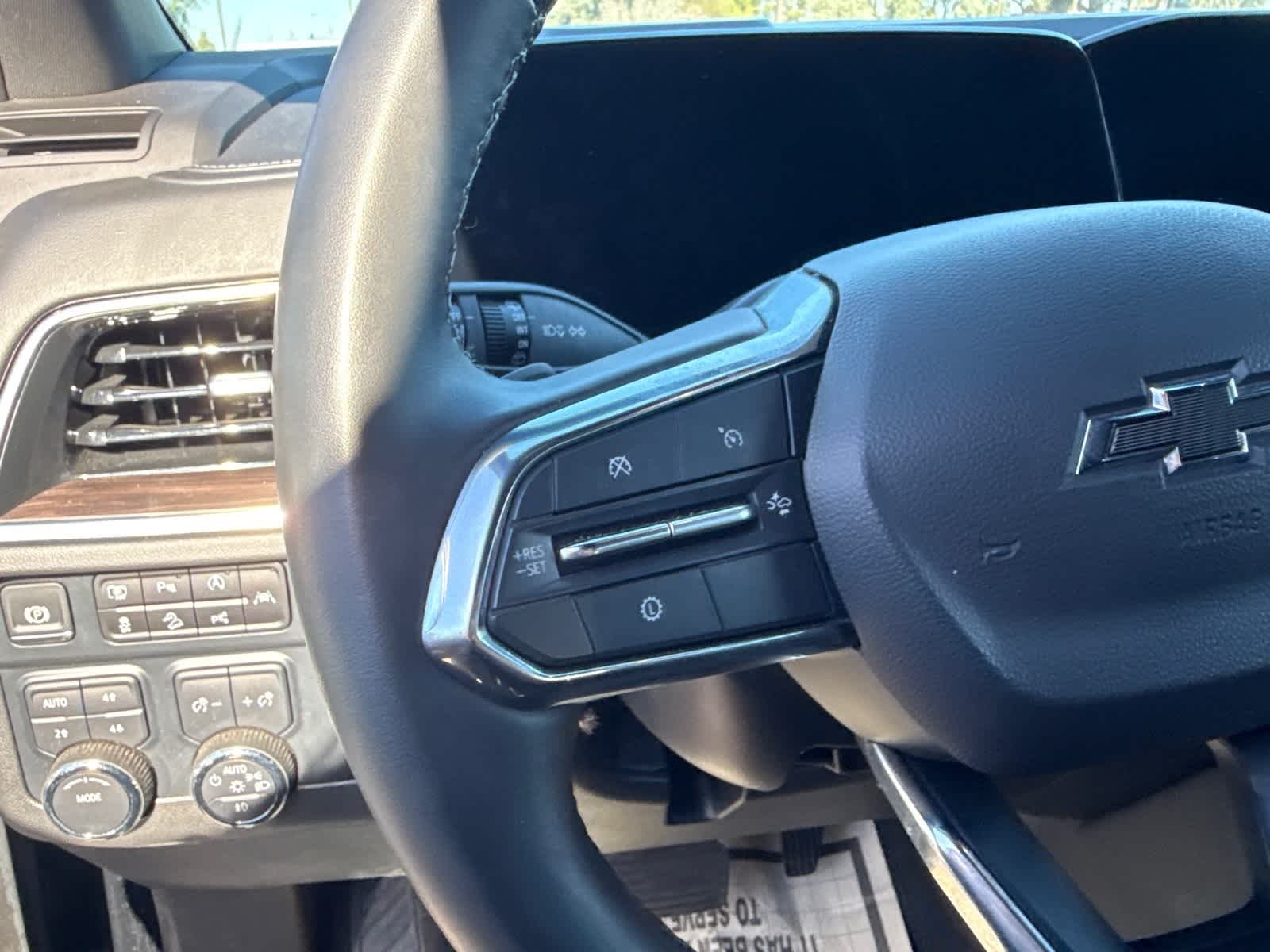 Chevrolet Suburban Z71 2025