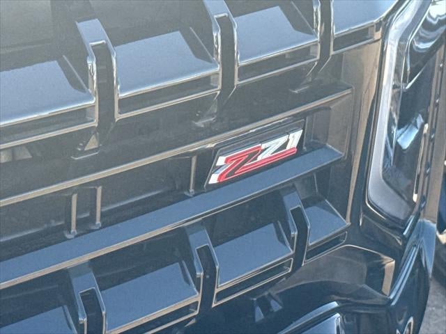 Chevrolet Suburban Z71 2025