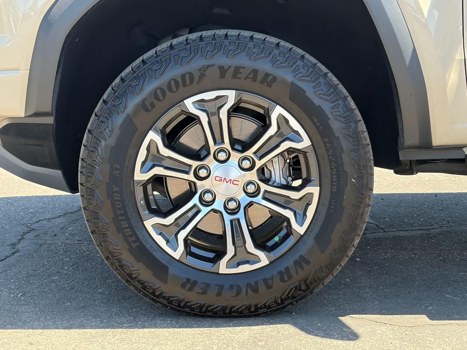 GMC Canyon 4x4 AT4 2024