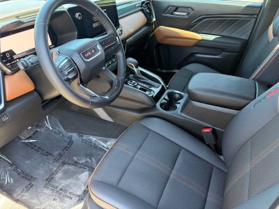 GMC Canyon 4x4 AT4 2024