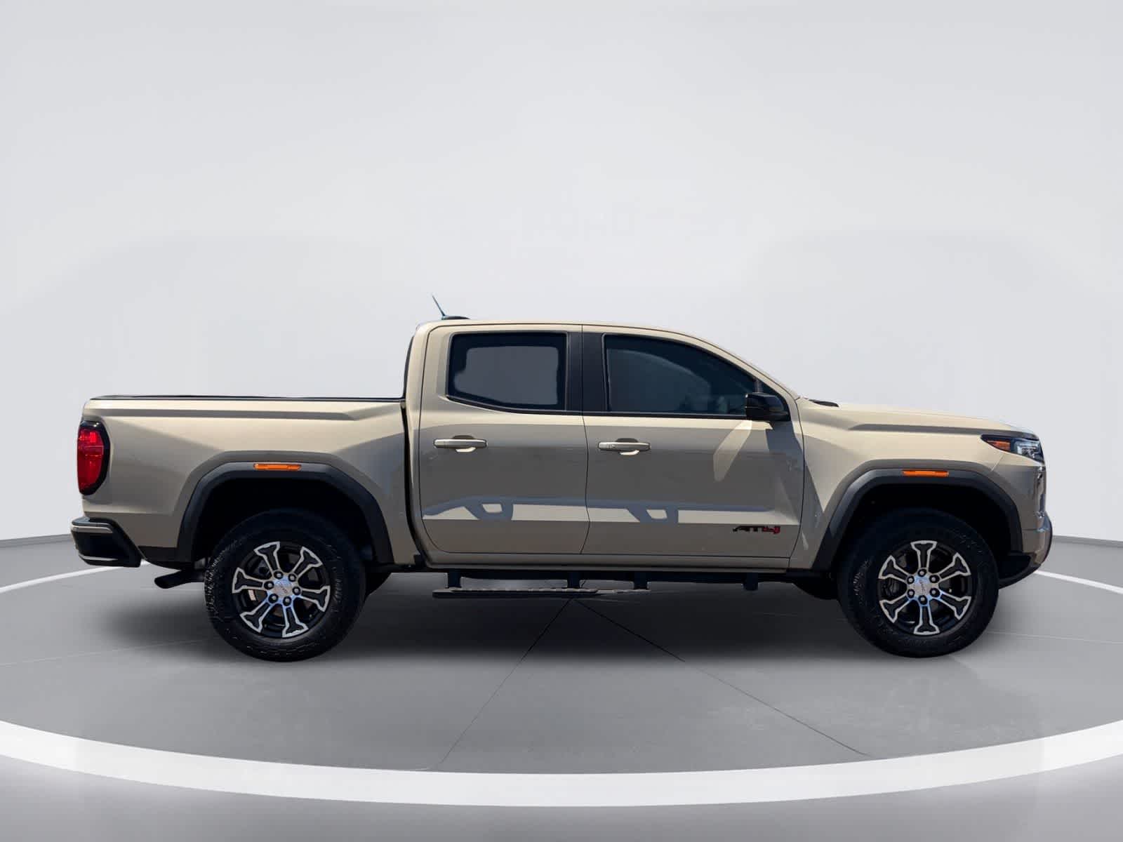 GMC Canyon 4x4 AT4 2024