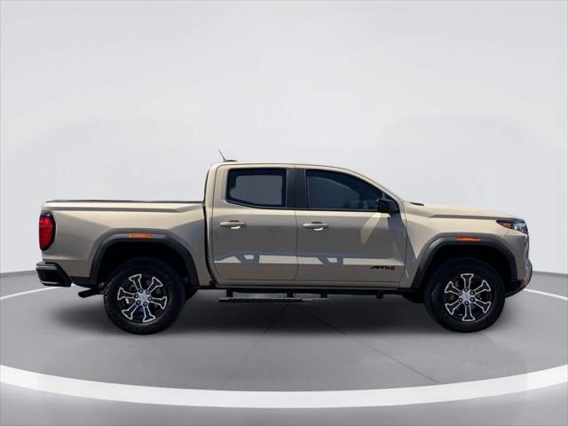 GMC Canyon 4x4 AT4 2024