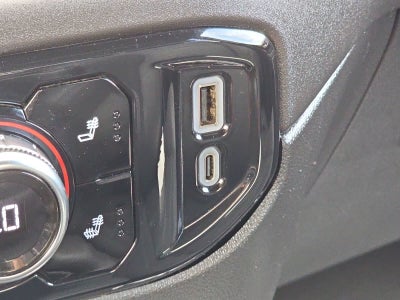 GMC Sierra 1500 SLT 2025