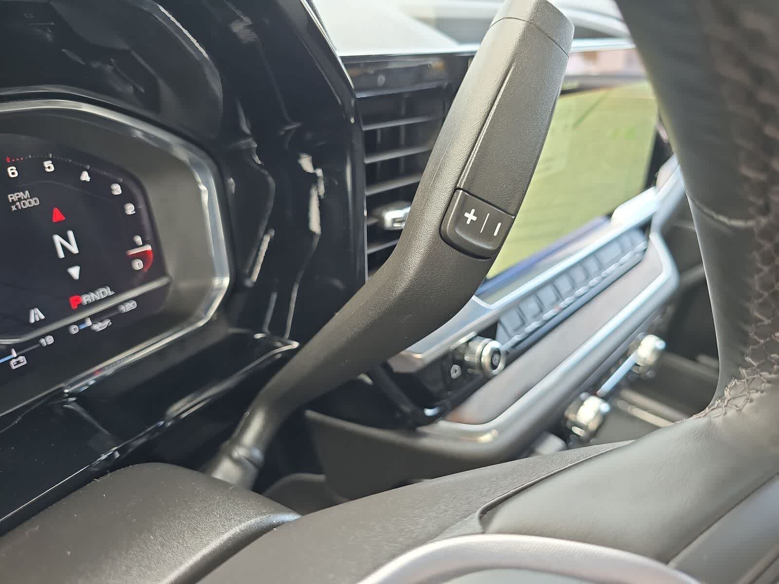 GMC Sierra 1500 SLT 2025