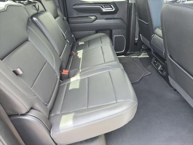 GMC Sierra 1500 SLT 2025