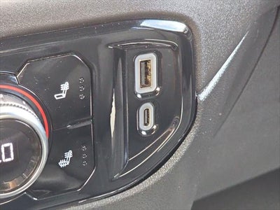 GMC Sierra 1500 SLT 2025