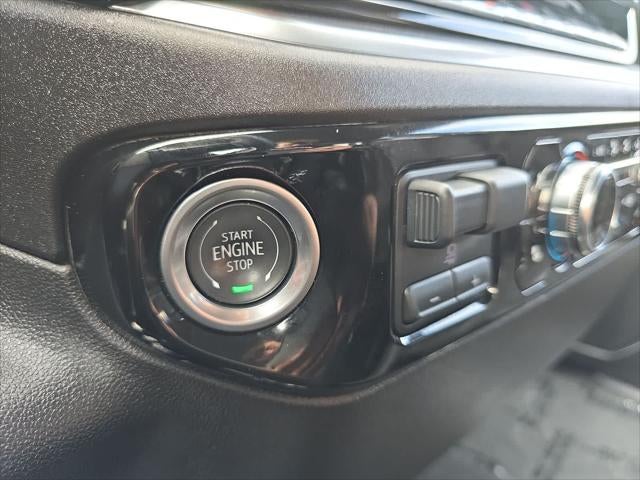 GMC Sierra 1500 SLT 2025