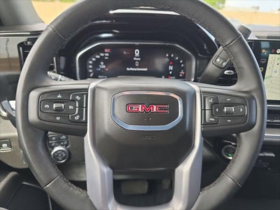 GMC Sierra 1500 SLT 2025