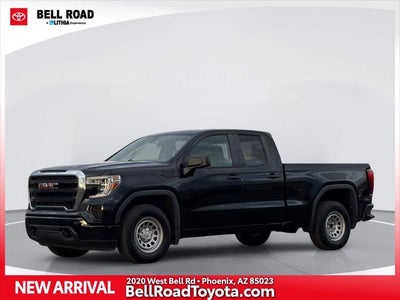 GMC Sierra 1500 4x4 de 2020, cabina doble, 147"