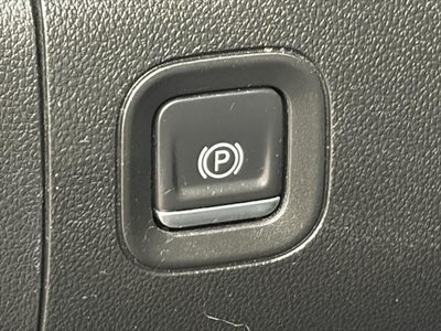 GMC Sierra 1500 4x4 de 2020, cabina doble, 147"